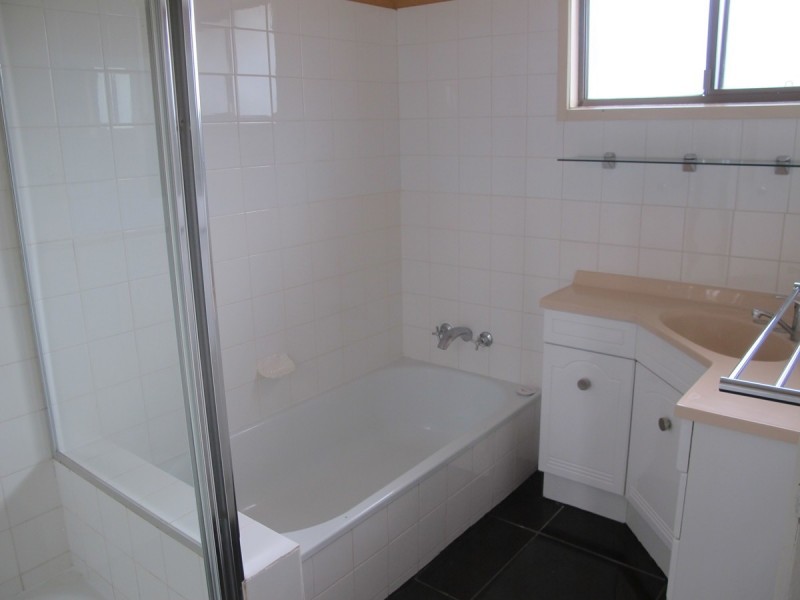 15 Mortensen Road, Nerang QLD 4211