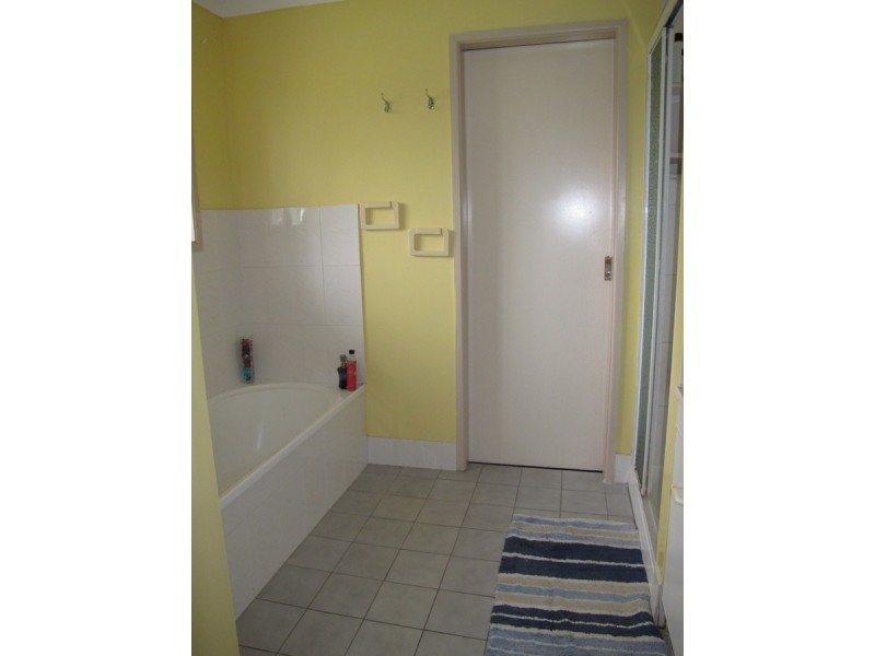 83 Explorers Way, Worongary QLD 4213