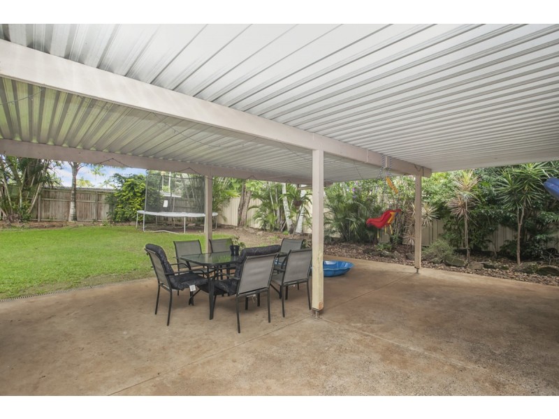 100 Teasdale Drive, Nerang QLD 4211