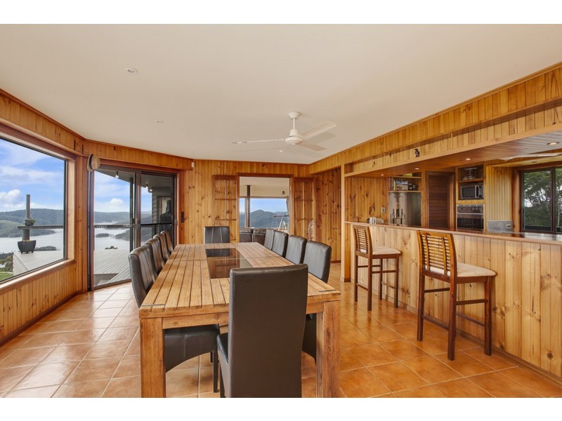615 Beechmont Road, Lower Beechmont QLD 4211