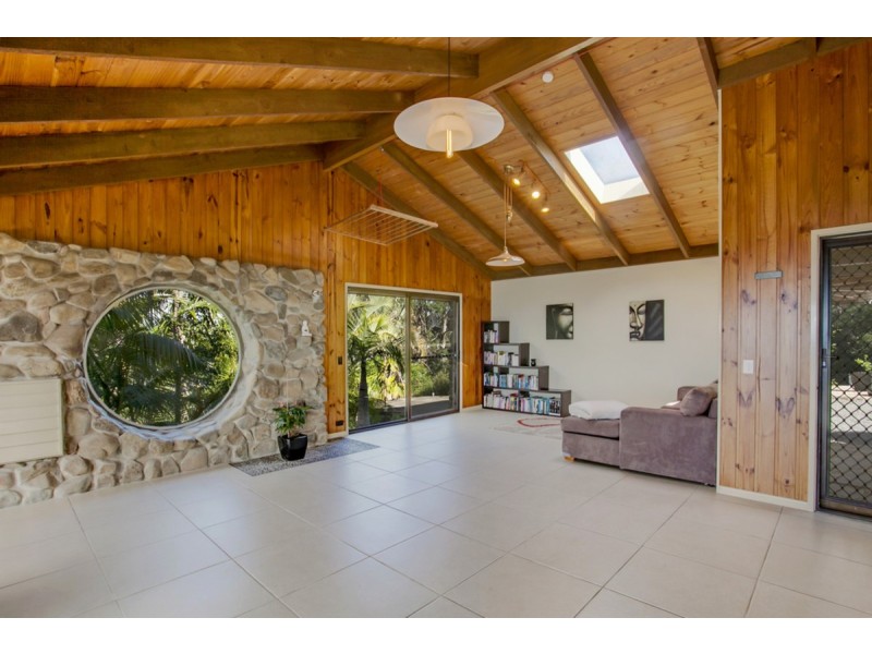 615 Beechmont Road, Lower Beechmont QLD 4211
