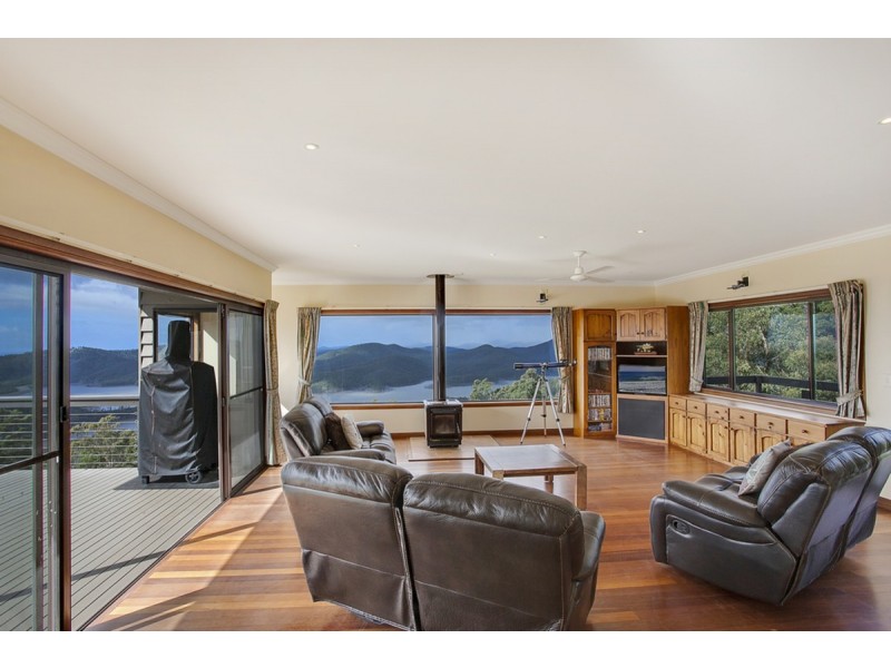 615 Beechmont Road, Lower Beechmont QLD 4211
