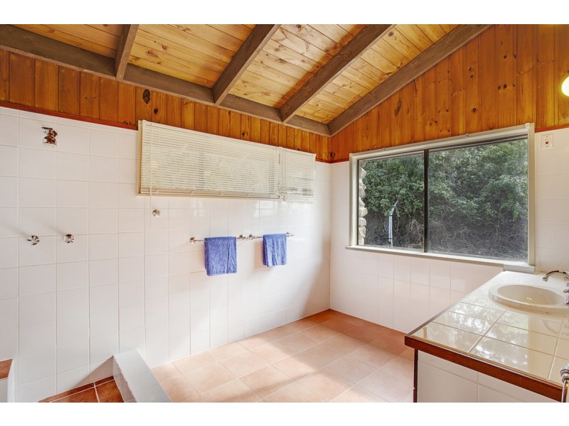 615 Beechmont Road, Lower Beechmont QLD 4211