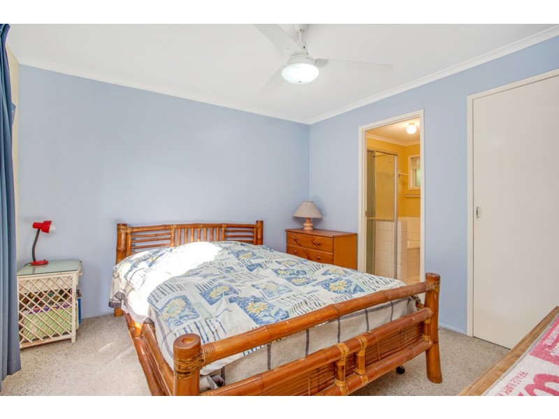 5 Buring Court, Highland Park QLD 4211