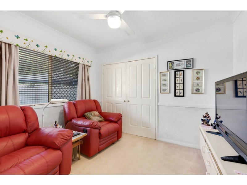 33 Tristania Way, Highland Park QLD 4211