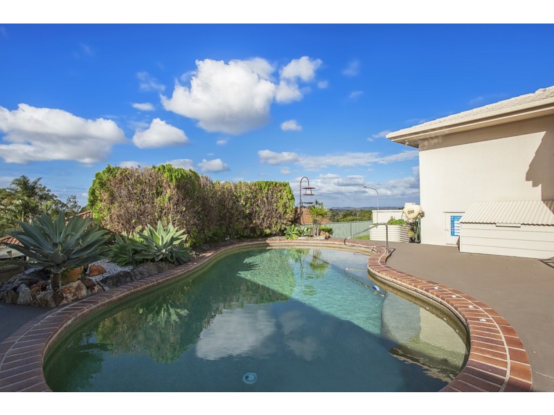 1 Jindabyne Court, Highland Park QLD 4211