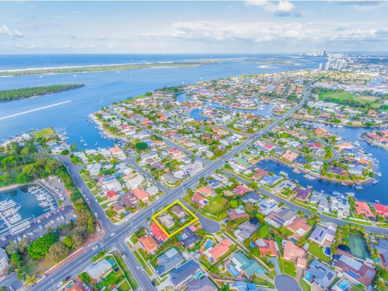 228 Bayview Street, Runaway Bay QLD 4216