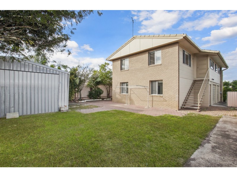 228 Bayview Street, Runaway Bay QLD 4216