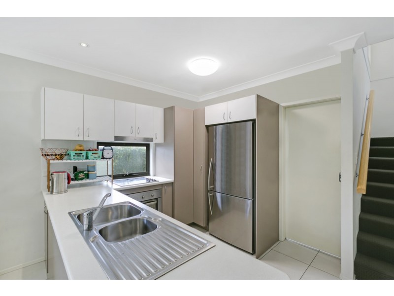 2/72 Nerang River Drive, Nerang QLD 4211