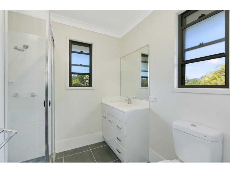 2/72 Nerang River Drive, Nerang QLD 4211