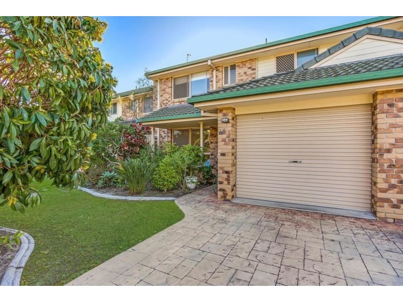 15/2 Weedons Road, Nerang QLD 4211