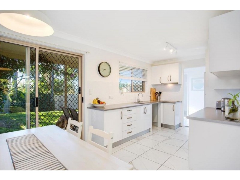 15/2 Weedons Road, Nerang QLD 4211