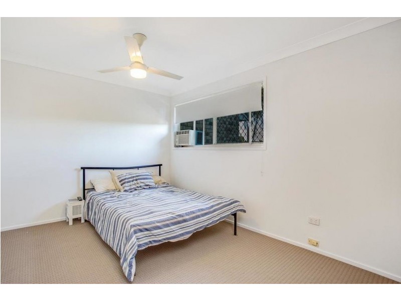 15/2 Weedons Road, Nerang QLD 4211