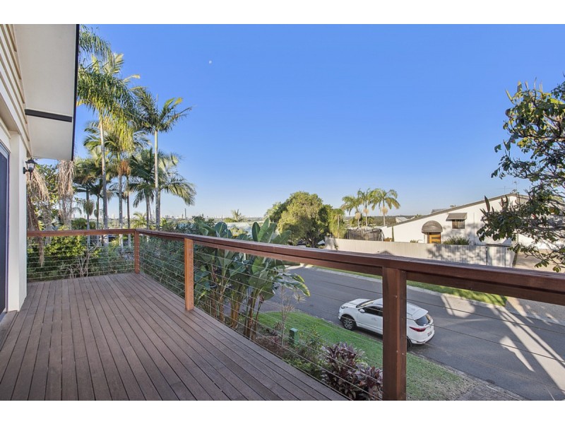14 Ivy Street, Carrara QLD 4211