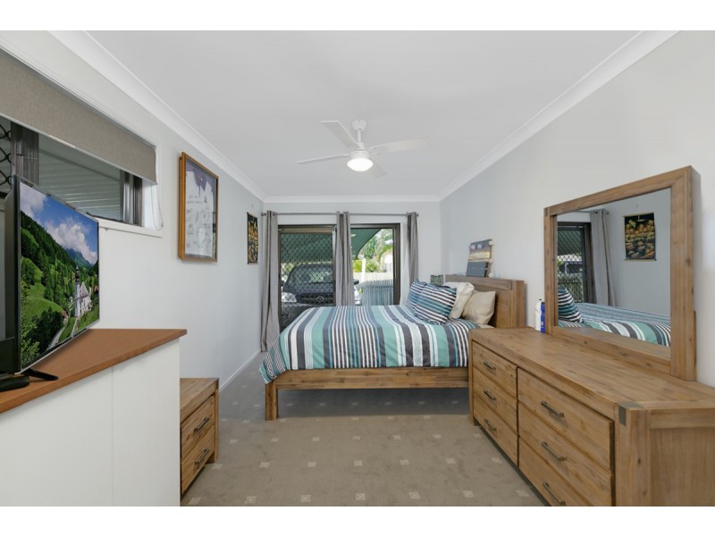 5 Verdant Place, Carrara QLD 4211