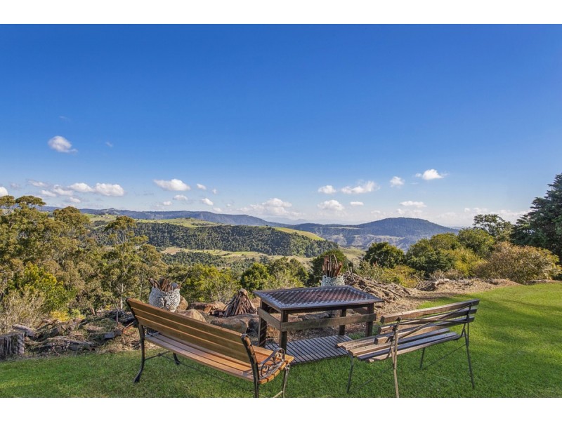 2179 Beechmont Road, Beechmont QLD 4211