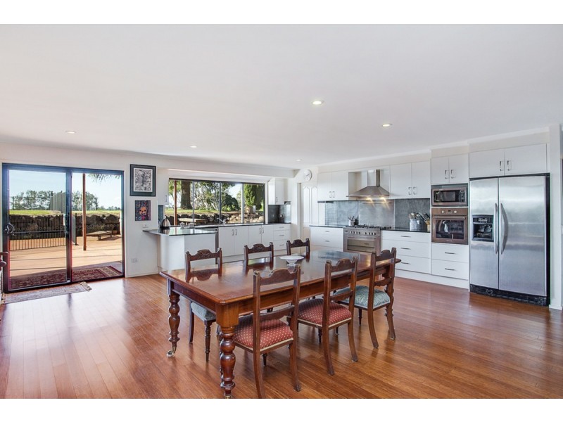 2179 Beechmont Road, Beechmont QLD 4211