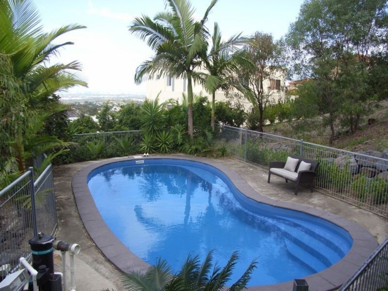 11 Moroccan Street, Highland Park QLD 4211