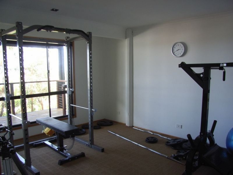 11 Moroccan Street, Highland Park QLD 4211