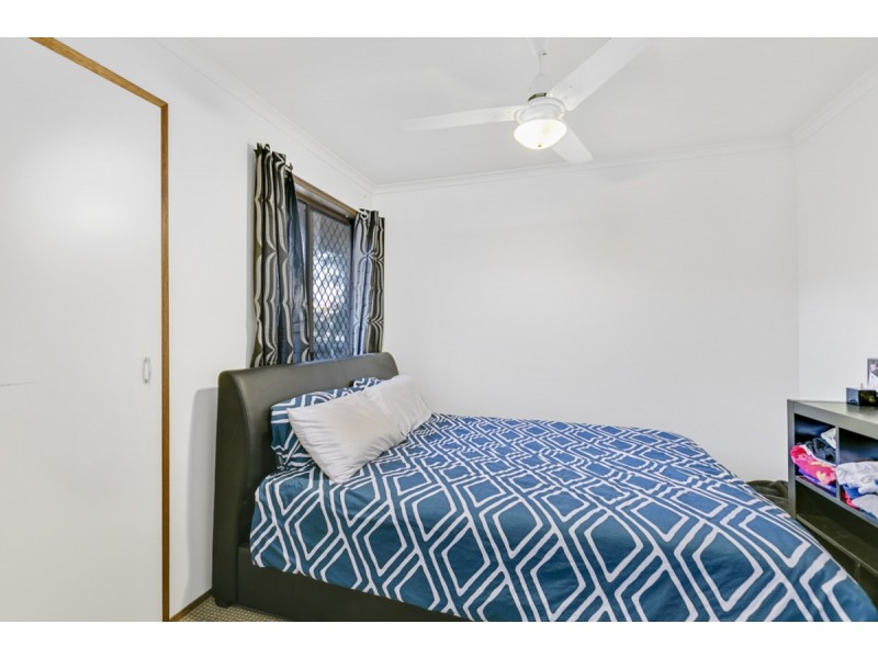 2/9 Botanical Drive, Labrador QLD 4215