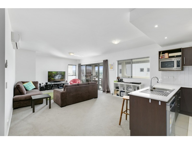 73/1 Boulton Drive, Nerang QLD 4211