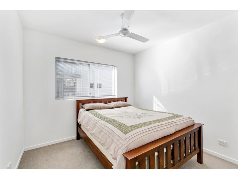 73/1 Boulton Drive, Nerang QLD 4211