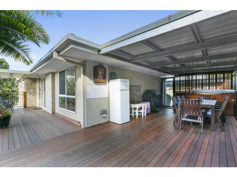 1 Voyager Court, Worongary QLD 4213