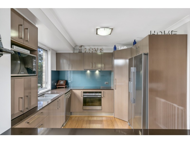 1 Voyager Court, Worongary QLD 4213