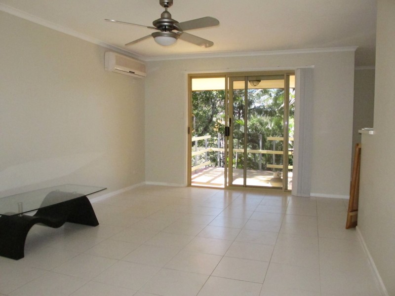 10 Bards Court, Nerang QLD 4211