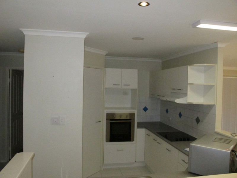 10 Bards Court, Nerang QLD 4211