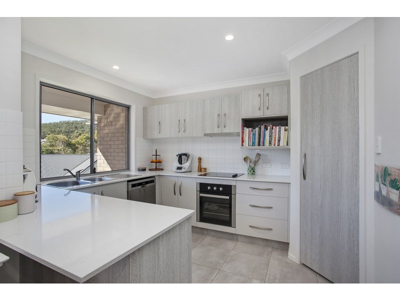 12 Button Quail Court, Gilston QLD 4211