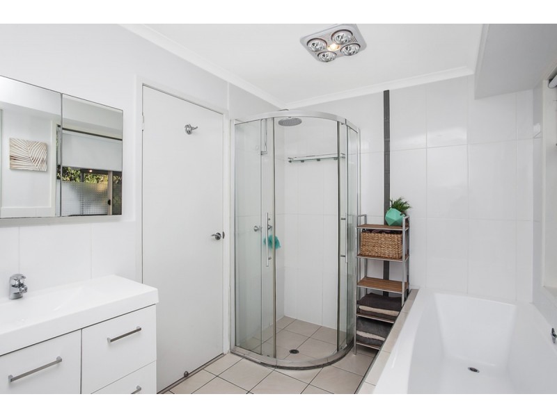 3 Tamarind Close, Nerang QLD 4211