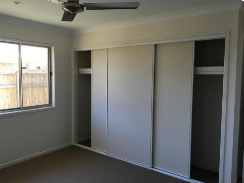 64 Dixon Drive, Pimpama QLD 4209