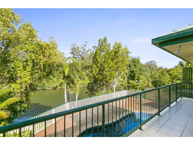 69 Nerang River Drive, Nerang QLD 4211