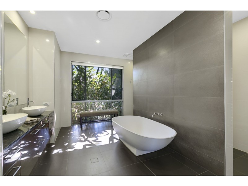 56 Billabirra Crescent, Nerang QLD 4211