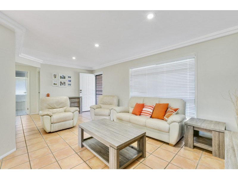 67 Explorers Way, Worongary QLD 4213