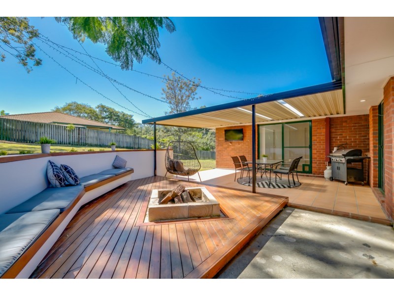 67 Explorers Way, Worongary QLD 4213