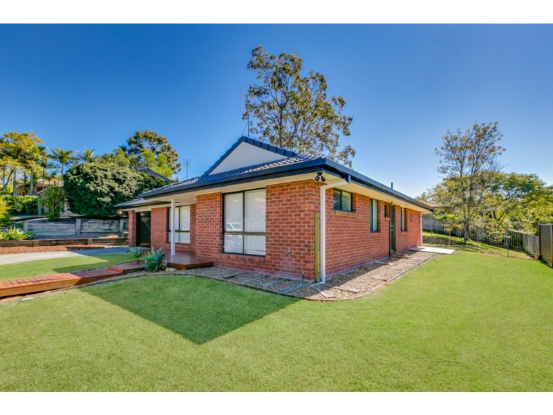 67 Explorers Way, Worongary QLD 4213