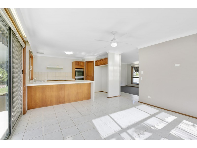1 Perth Square, Highland Park QLD 4211