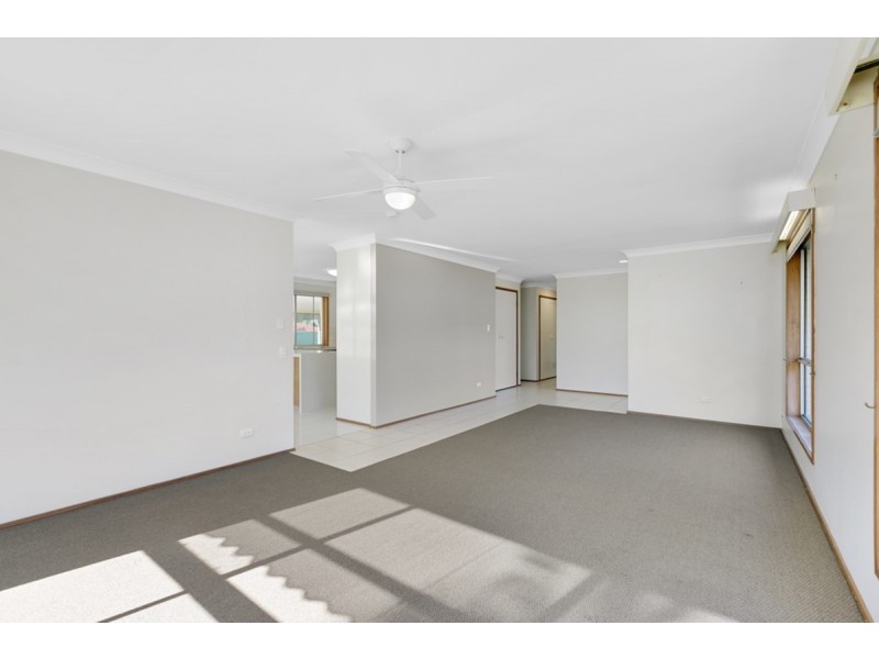 1 Perth Square, Highland Park QLD 4211