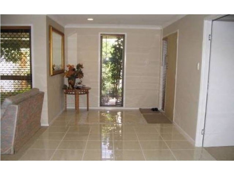 13 Valerie Street, Ashmore QLD 4214