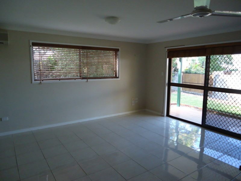 13 Valerie Street, Ashmore QLD 4214