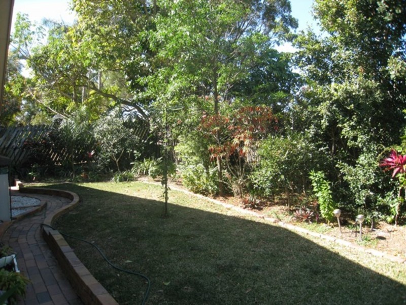 13 Valerie Street, Ashmore QLD 4214