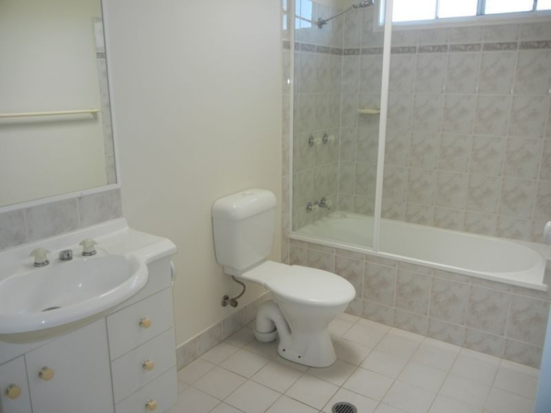 37 Inverness Court, Nerang QLD 4211