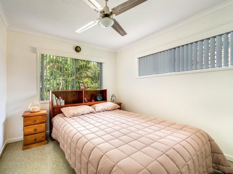 22 Geoffrey Avenue, Southport QLD 4215