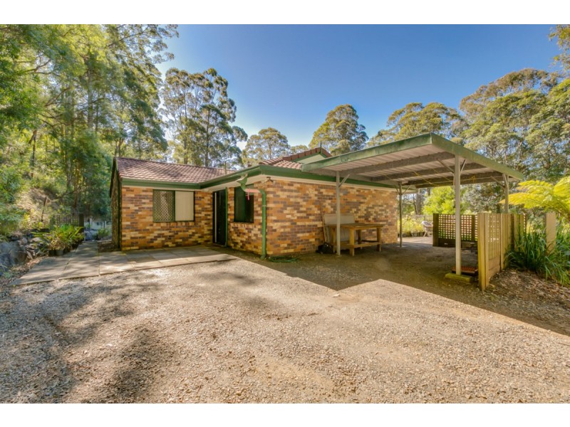 31-35 Akoonah Drive, Beechmont QLD 4211