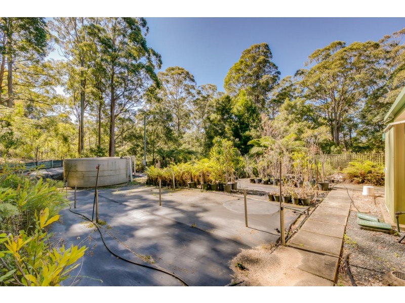 31-35 Akoonah Drive, Beechmont QLD 4211