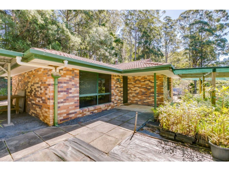 31-35 Akoonah Drive, Beechmont QLD 4211