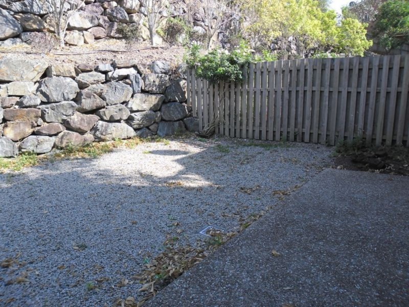 12/20 Paddington Drive, Carrara QLD 4211