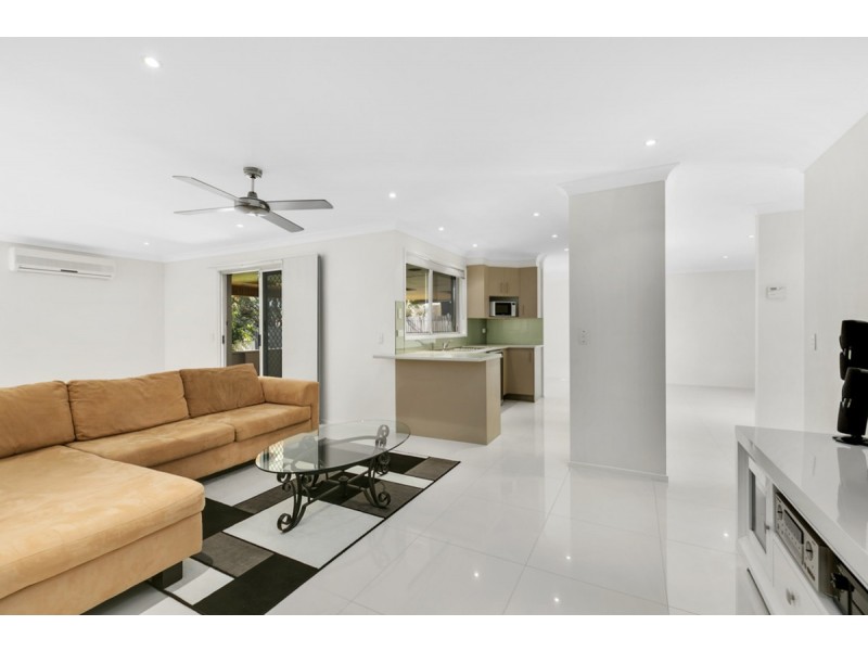 28 Michelmore Road, Carrara QLD 4211